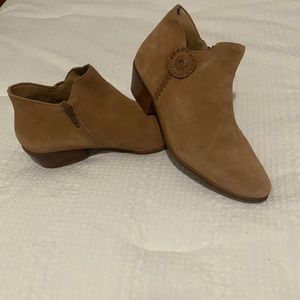 Jack Rogers Tan Booties